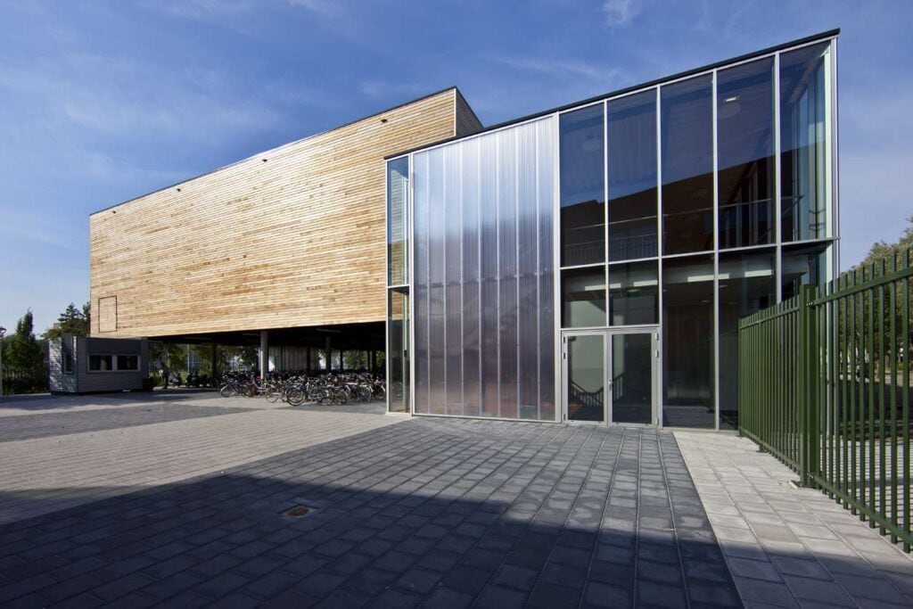 Maris_College_2.jpg