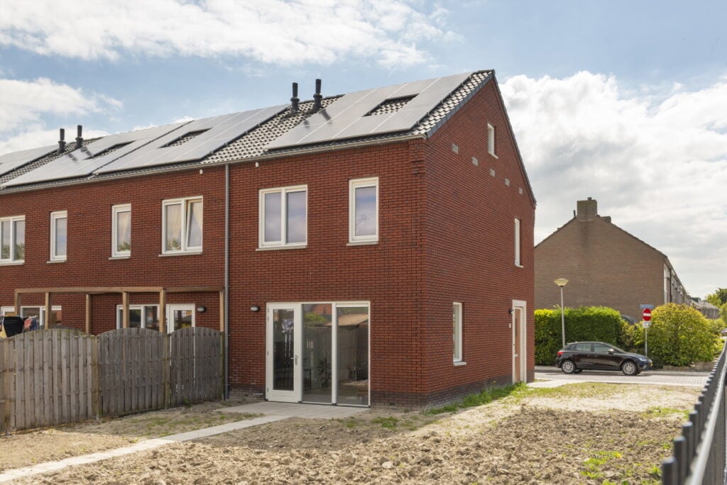2. Wee Weneestraat 140520-119