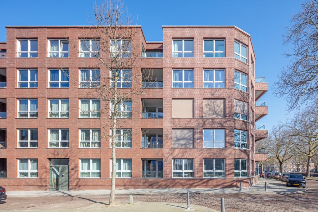 ROTTERDAM_32NOORD_02_4R8A5669 Top 3 - kopie
